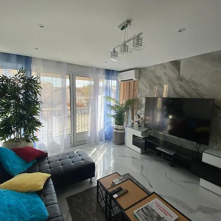 Centre Maxime 100m Et Commerce A Pied Apartamento Sainte-Maxime